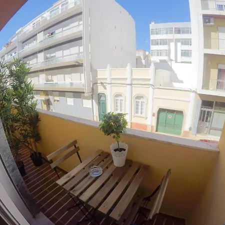 Luxury Flat In Apartment